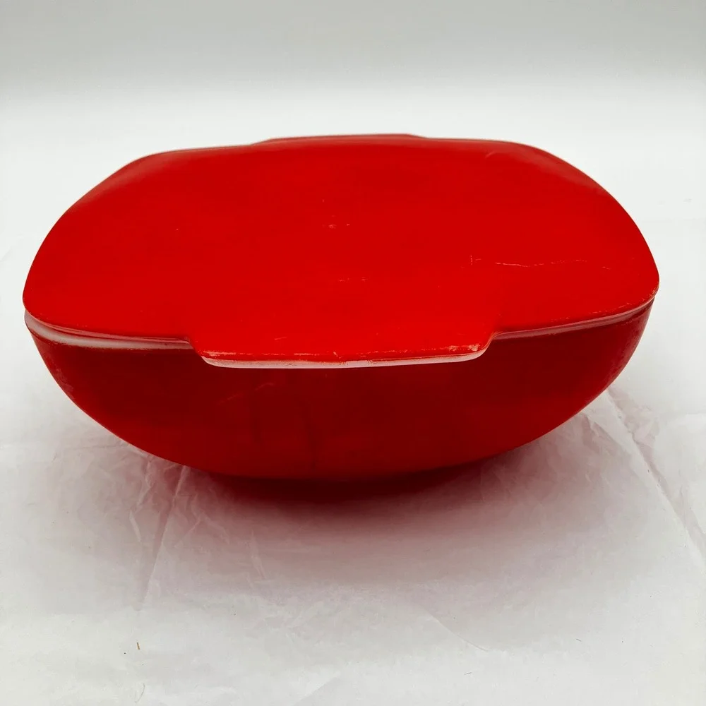 Pyrex Casserole Dish 525 2.5QT Red Vintage Milk Glass Square Lid
